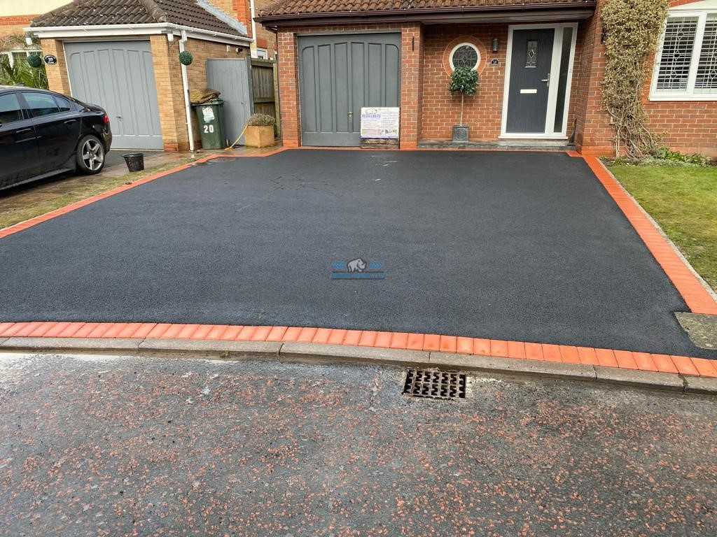 Tarmac Driveway with Double Brindle Border in Ellesmere Port