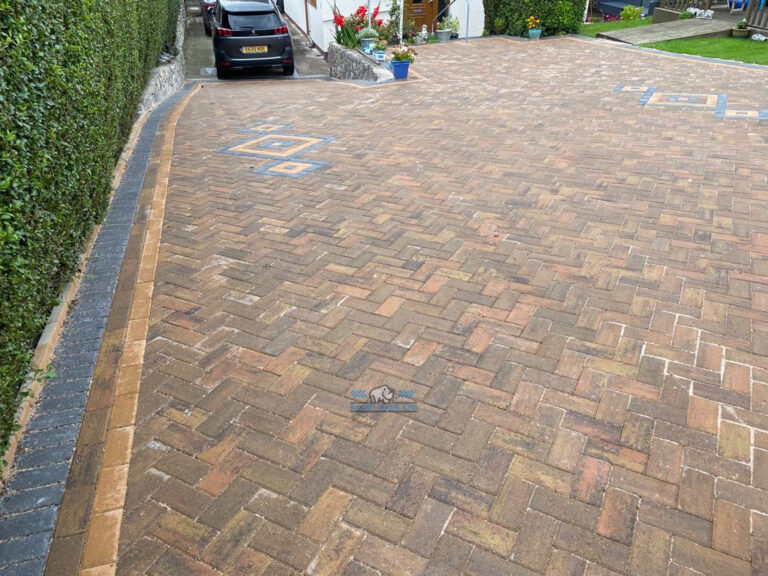 Bracken Paved Driveway with Colour Matching Borders and Patterns in Bagillt