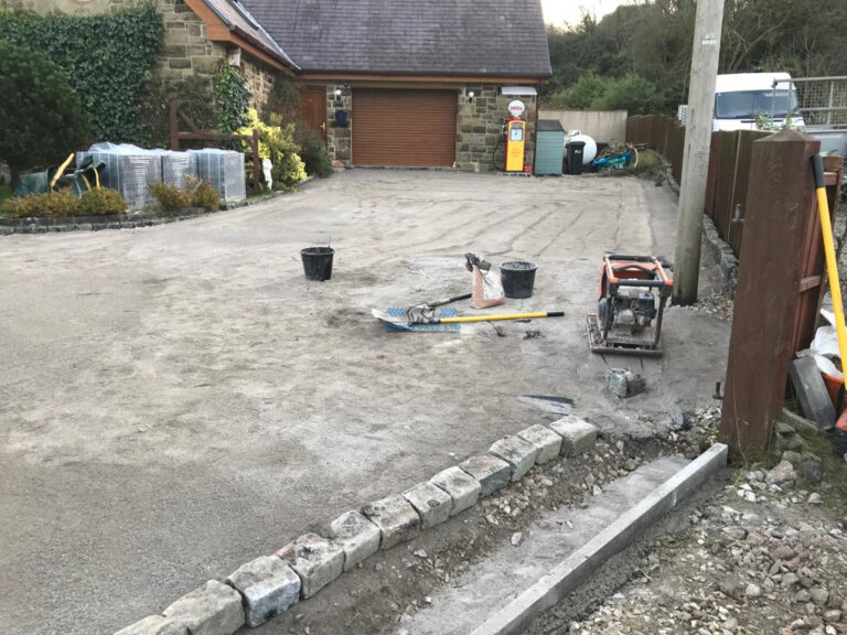 Modena Paved Driveway with Charcoal Edging in Holywell, Flintshire