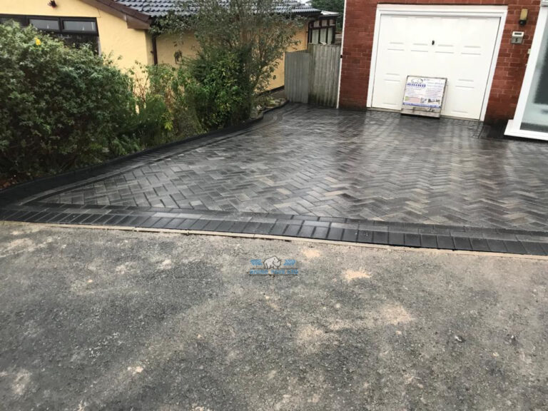Slate Grey Paved Driveway with Charcoal Edging in Holywell, Flintshire