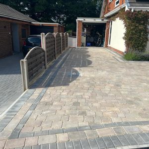 Paving Towyn