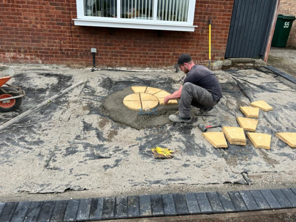 Rhino pave front patio with buff paved circle slate gravel and charcoal edges in chester cheshire 4.jpeg